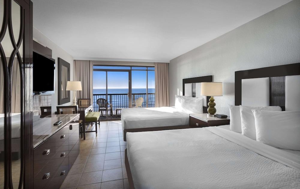 hotel BLUE photo 4