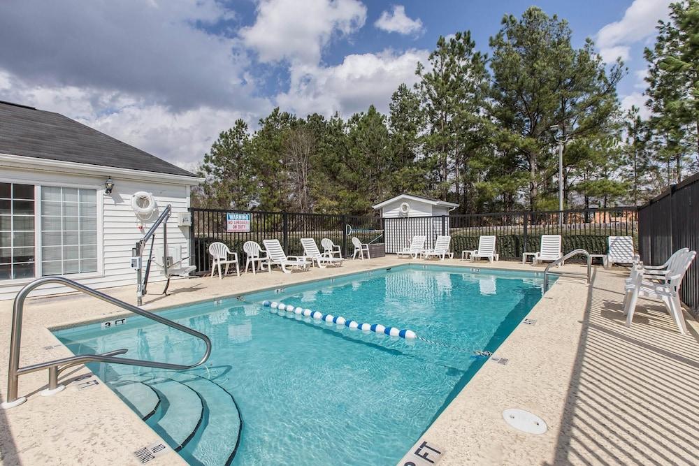 Quality Inn Jesup photo 15