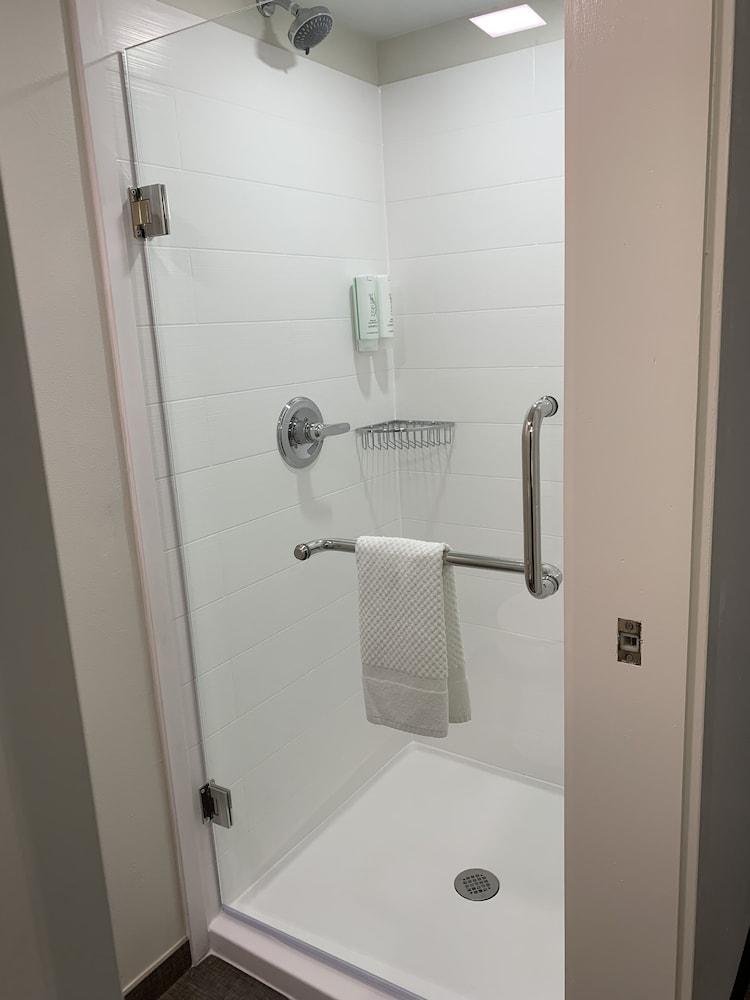 Sleep Inn Staunton photo 15