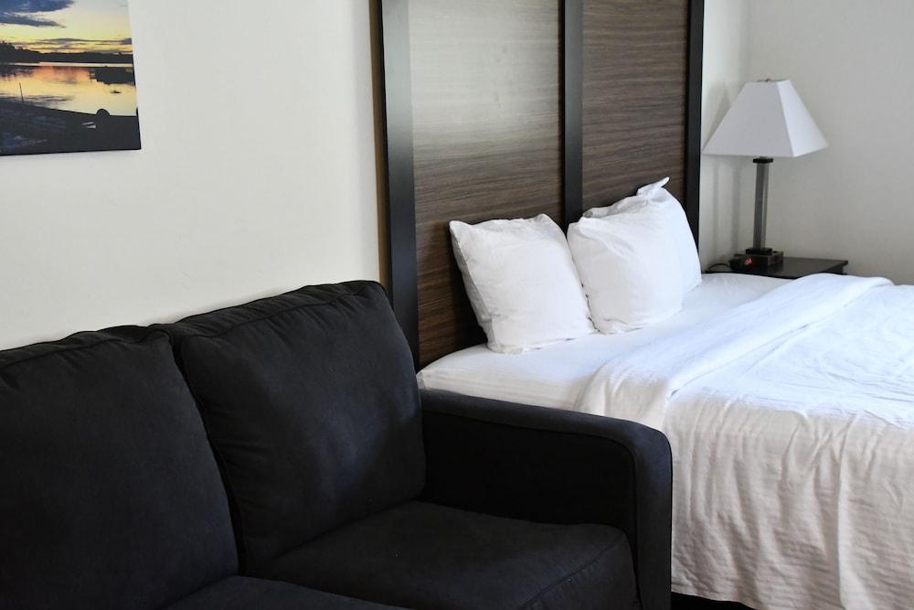 Menominee River Extended Stay Hotel photo 8
