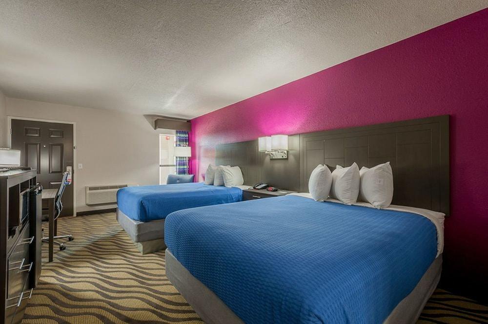 Stratford House Inns - Edmond photo 15