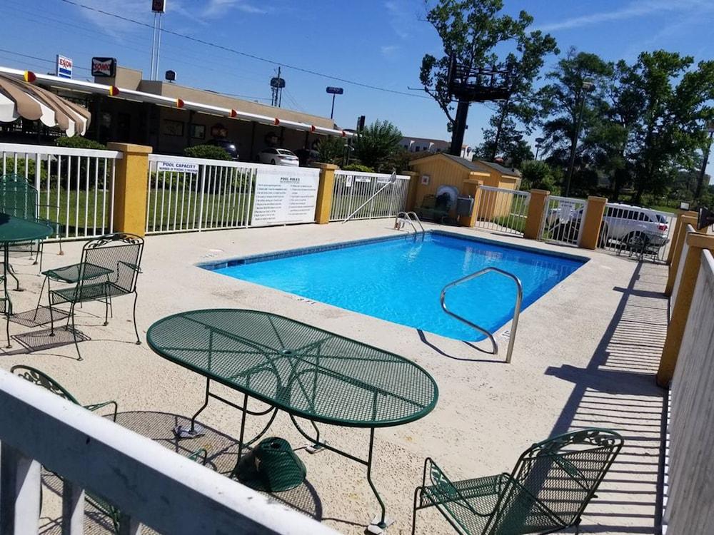 America's Best Inn photo 40