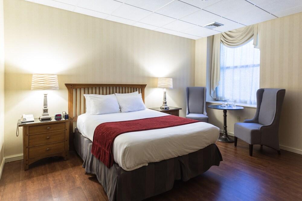 Hotel Winneshiek photo 19