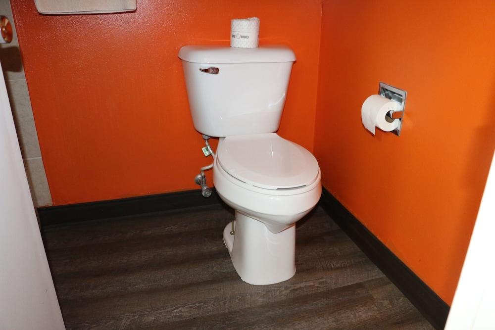 Amber Inn Motel Le Mars photo 47
