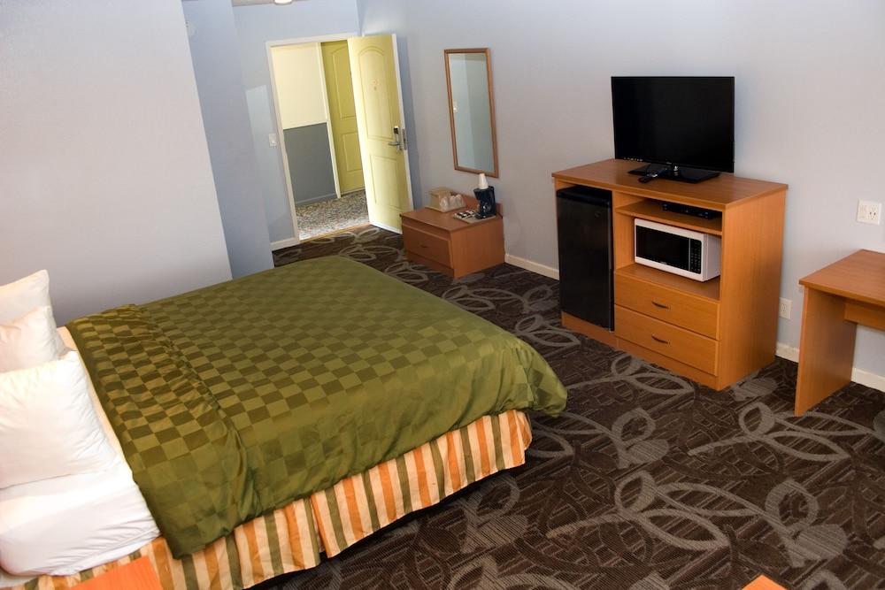 Keefer's Inn photo 19