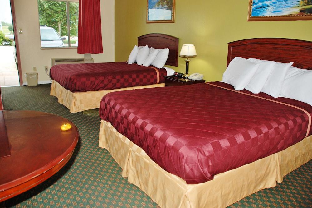 Americas Best Value Inn & Suites Hempstead Prairie View photo 18