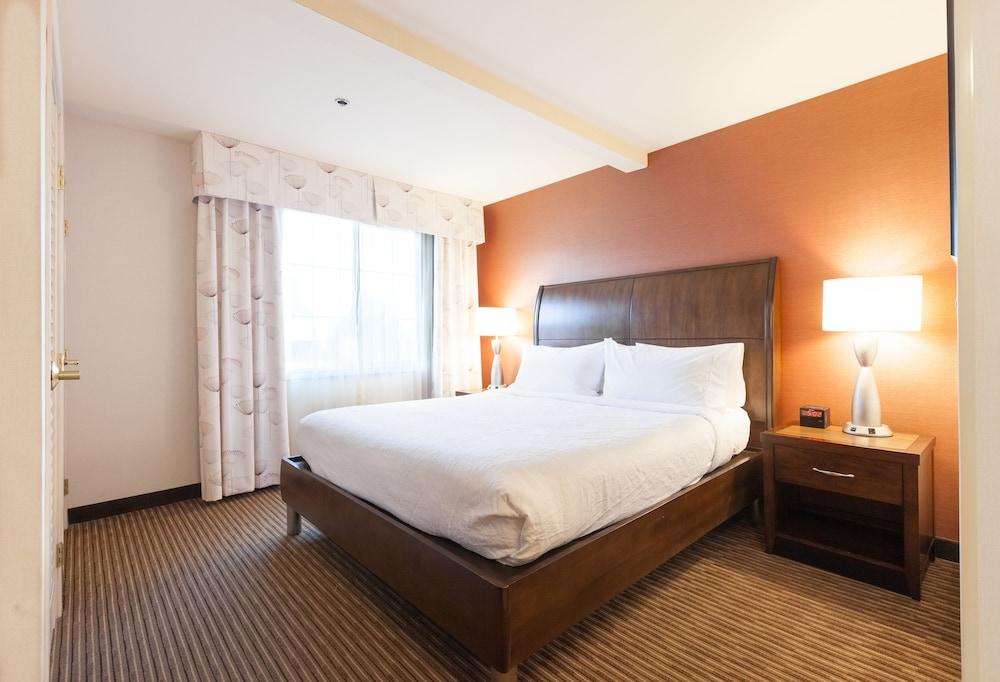 Hilton Garden Inn Palm Springs - Rancho Mirage photo 20