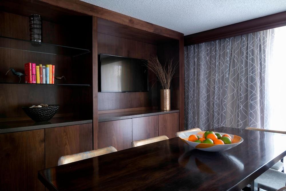 Marriott Greensboro Airport photo 13