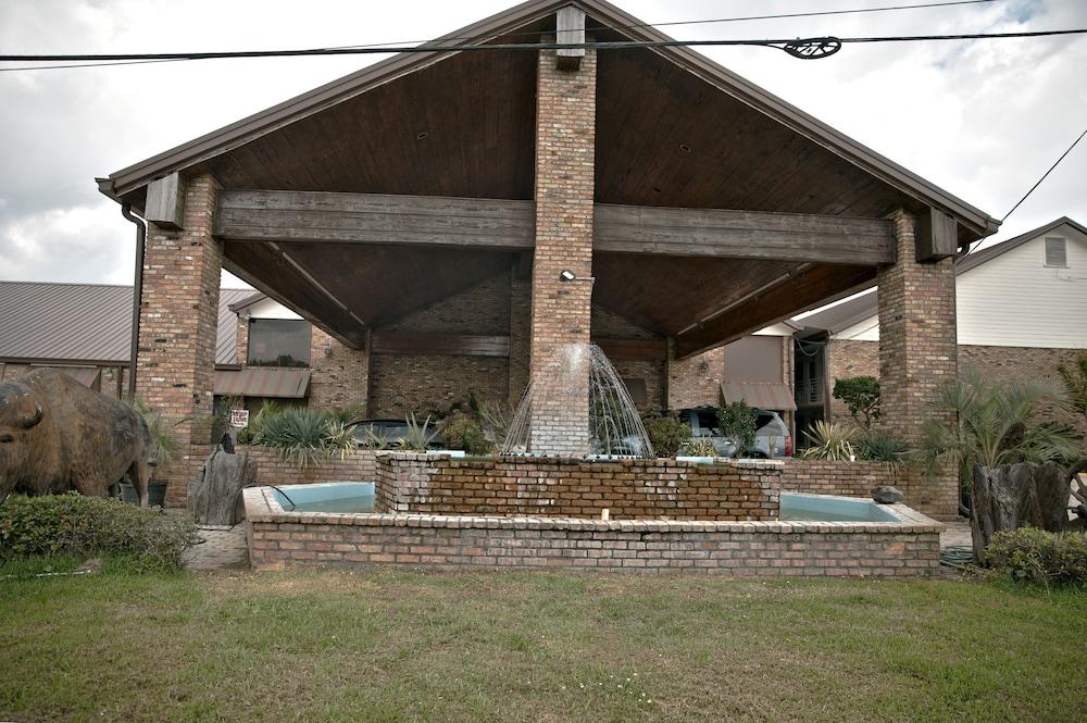 Western Inn photo 1