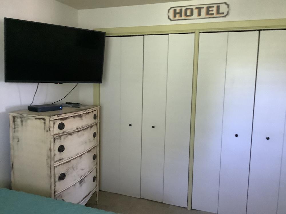 South Jetty Inn photo 37