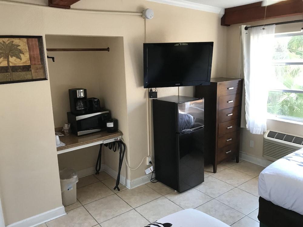 Schooner Hotel photo 15