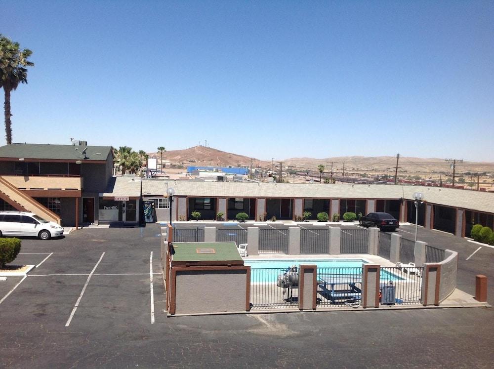 Budget Inn Barstow photo 14