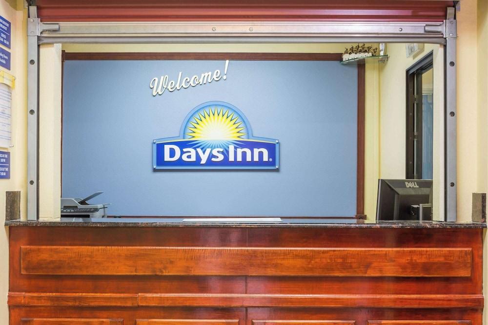 Days Inn by Wyndham Rayne/Crowley photo 11