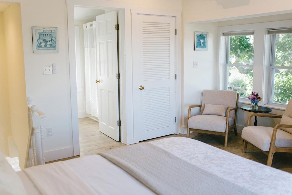 Greenleaf Inn photo 10