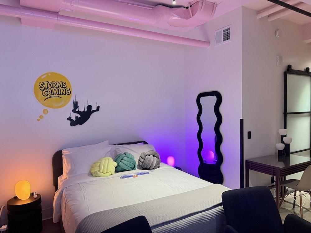 BIG LITTLE HOTEL photo 82