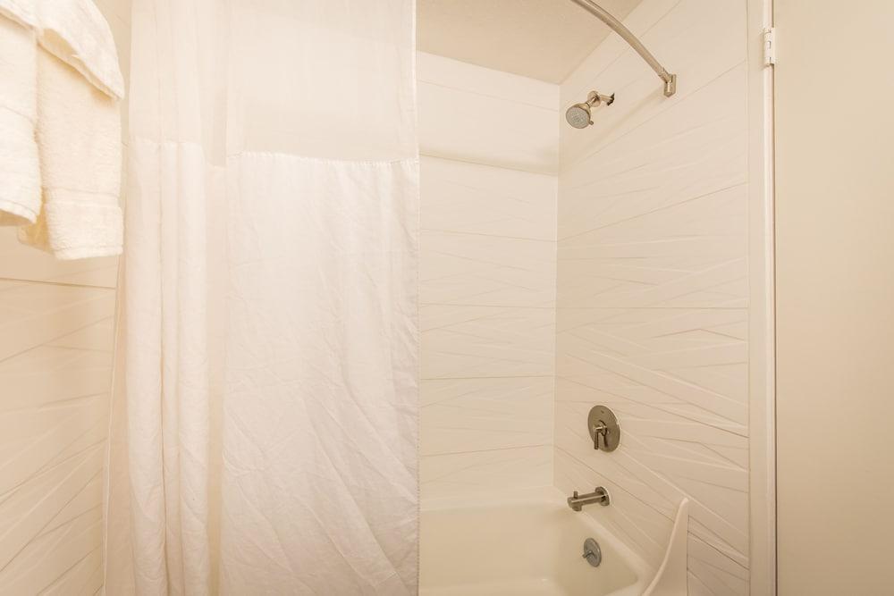 SOMA Park Inn – Civic Center photo 44