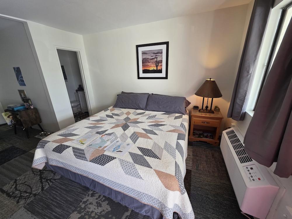Southwest Motel photo 11