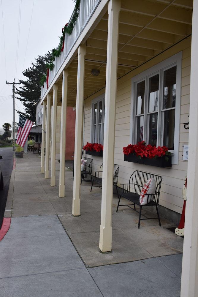 Tomales Hotel photo 9