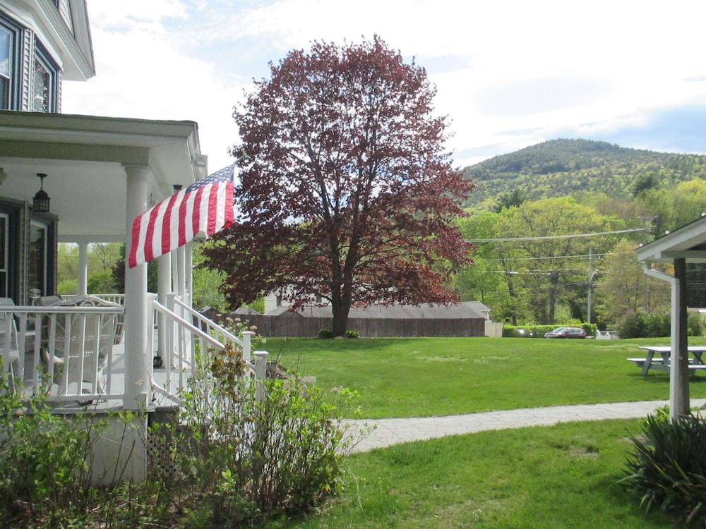 The Blair House photo 89