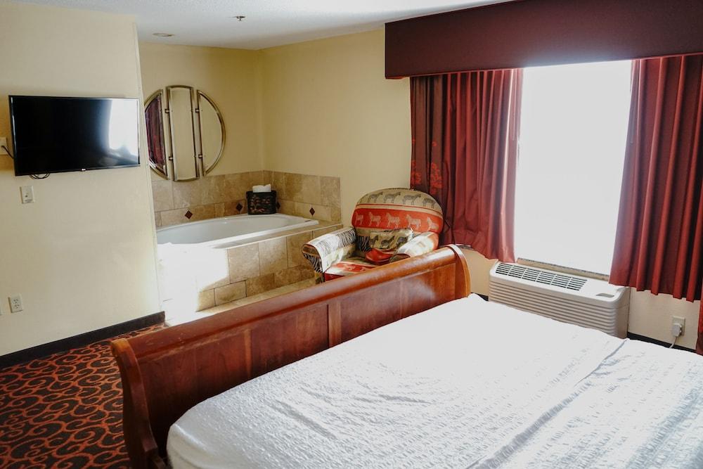 Hampton Inn Deadwood at Tin Lizzie Gaming Resort photo 15