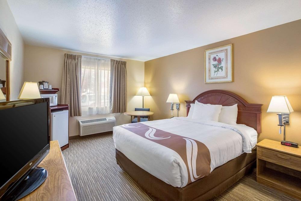 Quality Inn - Storm Lake photo 27