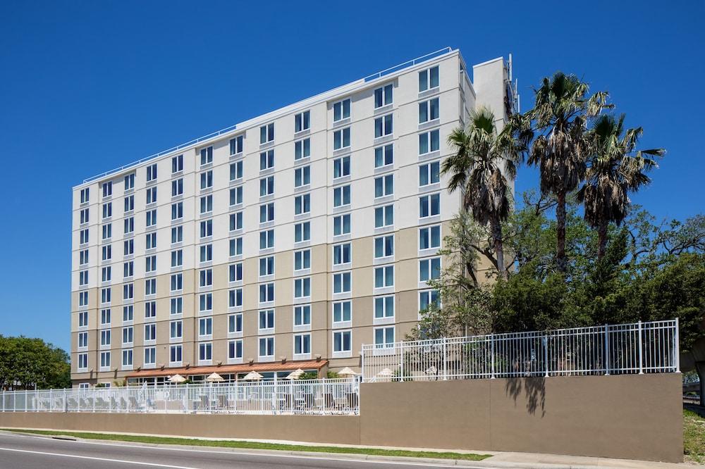 DoubleTree by Hilton Hotel Biloxi photo 58