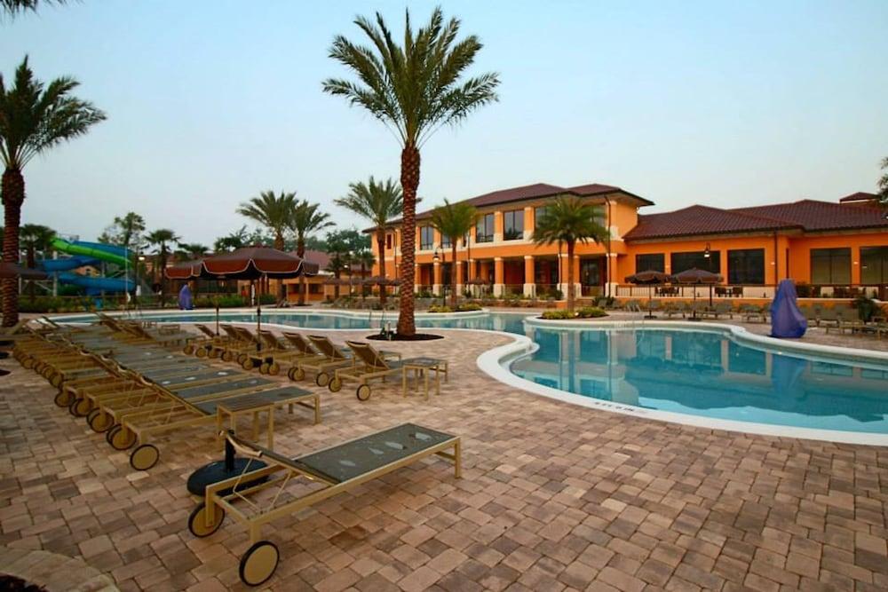 Regal Oaks 5728 photo 21