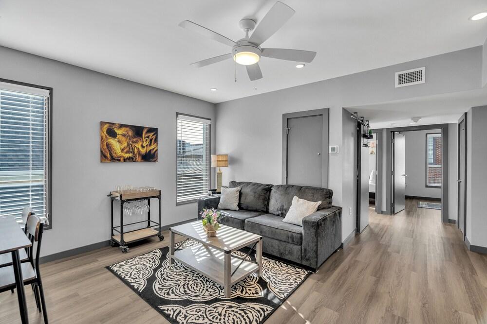 New Orleans Bywater Apartments photo 7