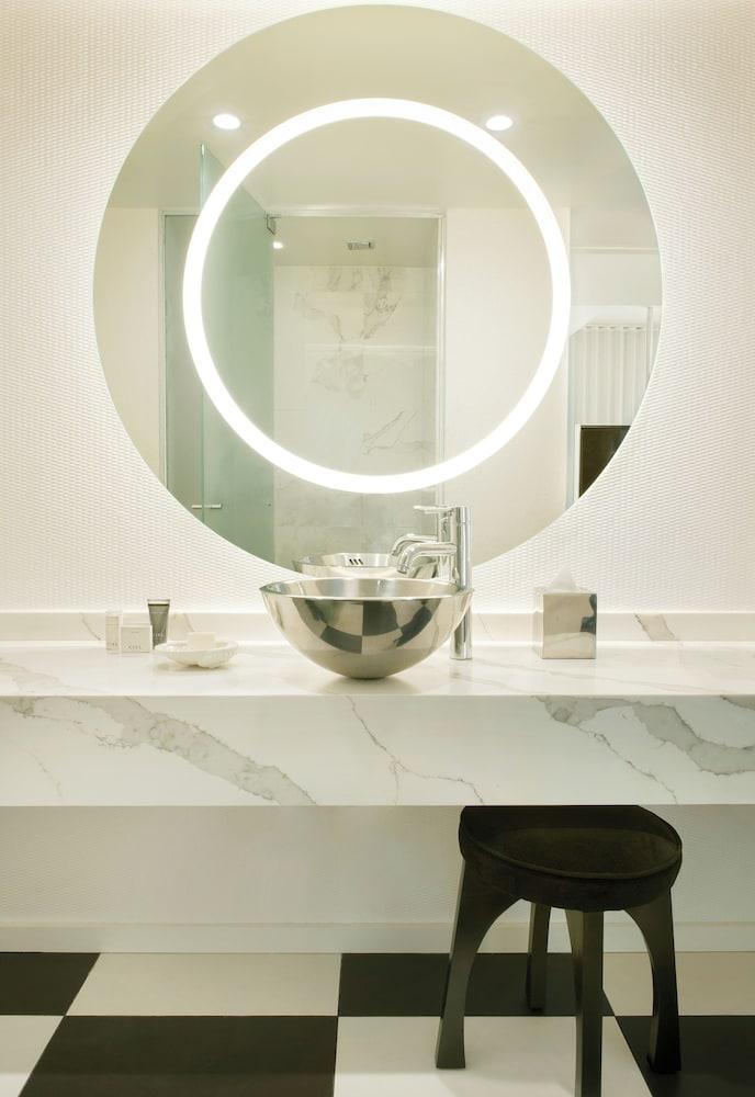 Mondrian Los Angeles photo 45