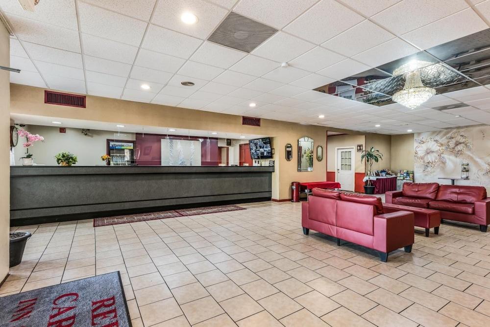 Red Carpet Inn Hazleton photo 5