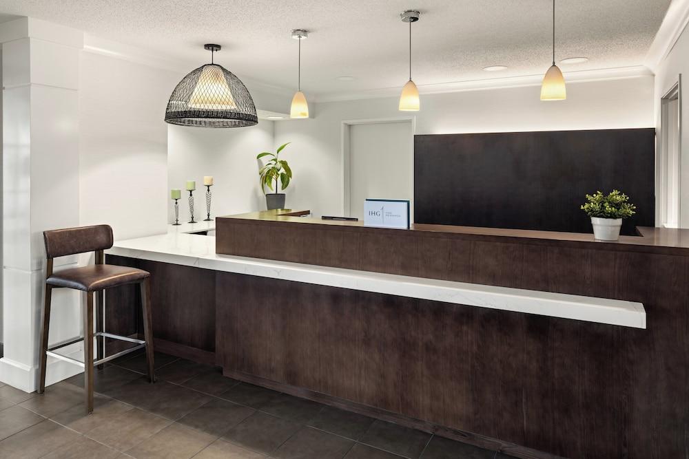 Staybridge Suites MPLS-Maple Grove/Arbor Lakes by IHG photo 2