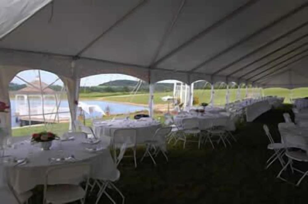 Lefevre Inn and Resort photo 37