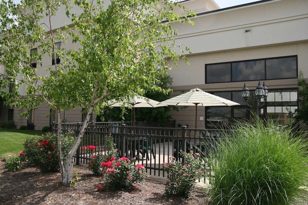 Hampton Inn & Suites Springfield-Southwest photo 42