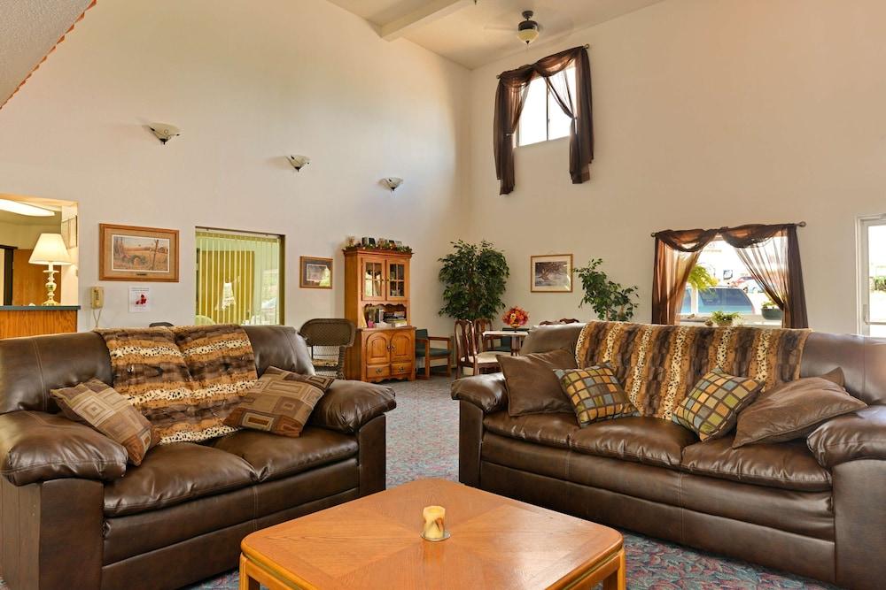 Americas Best Value Inn & Suites Clear Lake photo 3