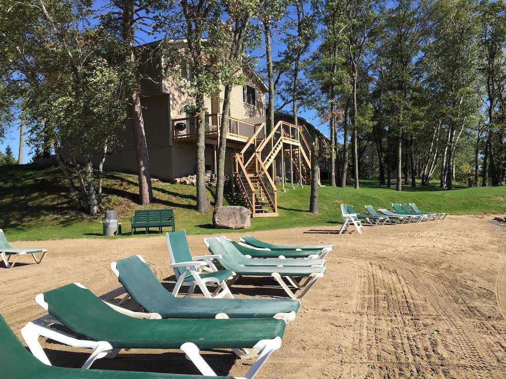 Kavanaugh's Sylvan Lake Resort photo 49