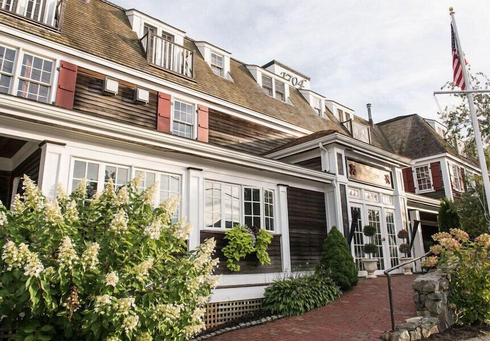 The Red Lion Inn Resort 1704 photo 1