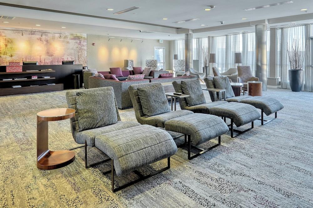 Courtyard by Marriott York photo 2