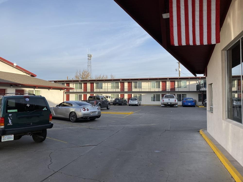 Dunes Inn photo 37