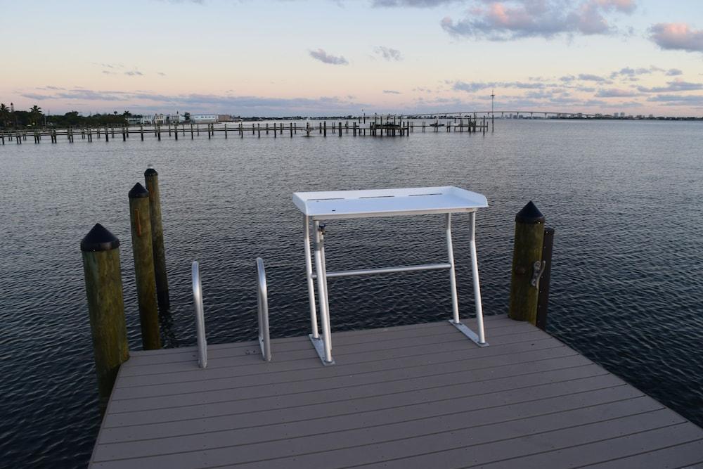 Caribbean Shores Waterfront Resort photo 56