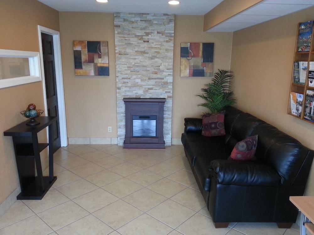 Regency Inn photo 4