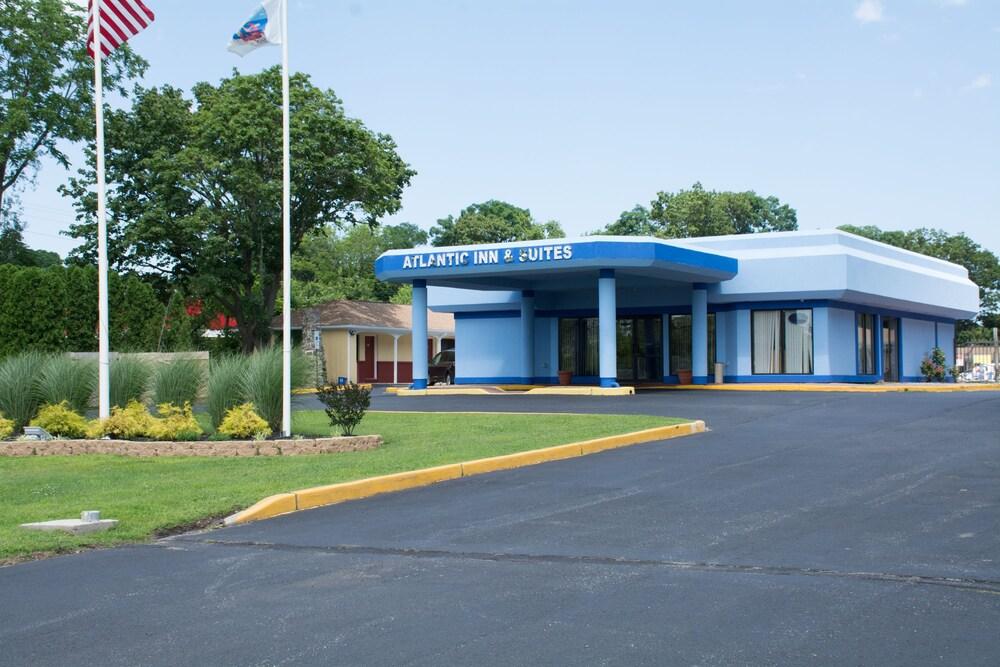 Atlantic Inn & Suites photo 17