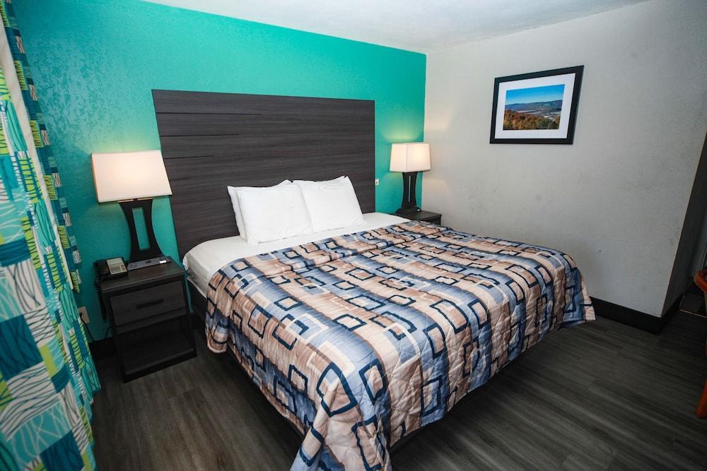 Relax Inn photo 7