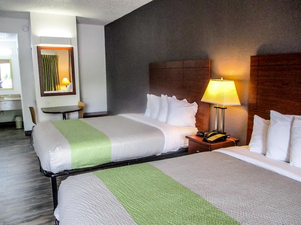 Studio Suites Extended Stay Chattanooga TN photo 10