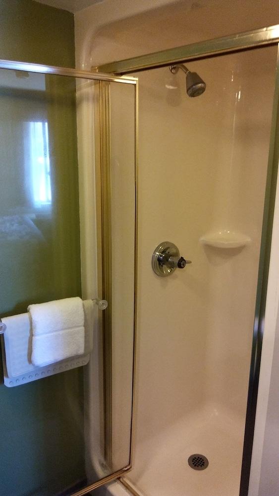 Econo Lodge Amarillo East photo 13