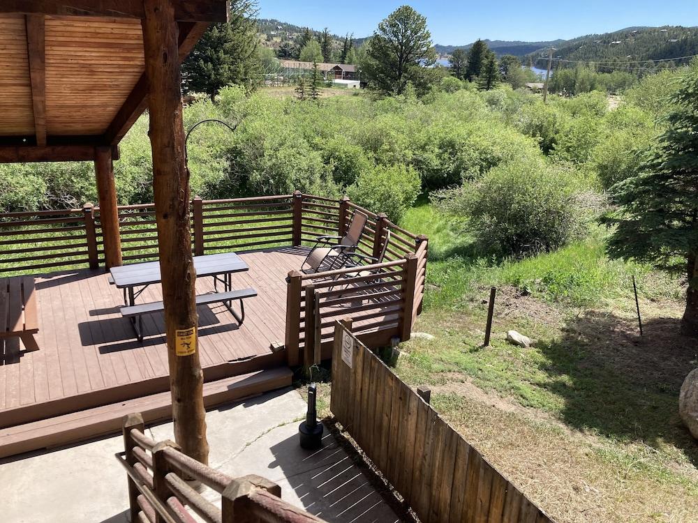 The Boulder Creek Lodge photo 39