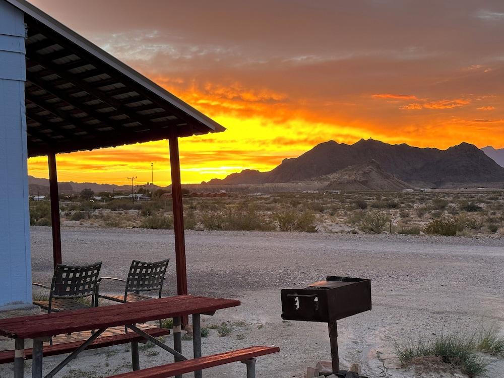 Chisos Mining Co Motel photo 32