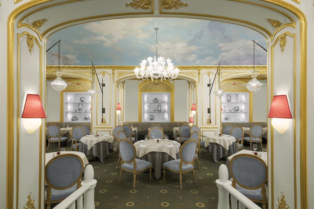 Hotel Plaza Athenee photo 32