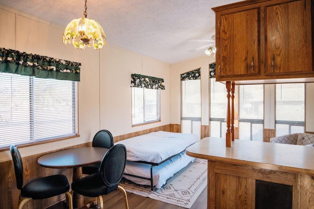 Black Meadow Landing photo 35
