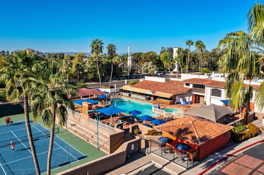 Scottsdale Camelback Resort photo 48