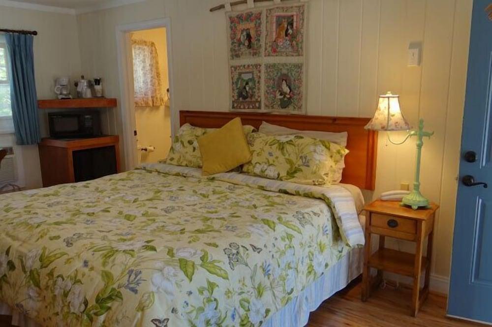 The Homestead Inn photo 25